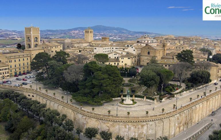 Osimo Nel Cuore Del Centro, Free Wi-Fi E Netflixアパートメント エクステリア 写真